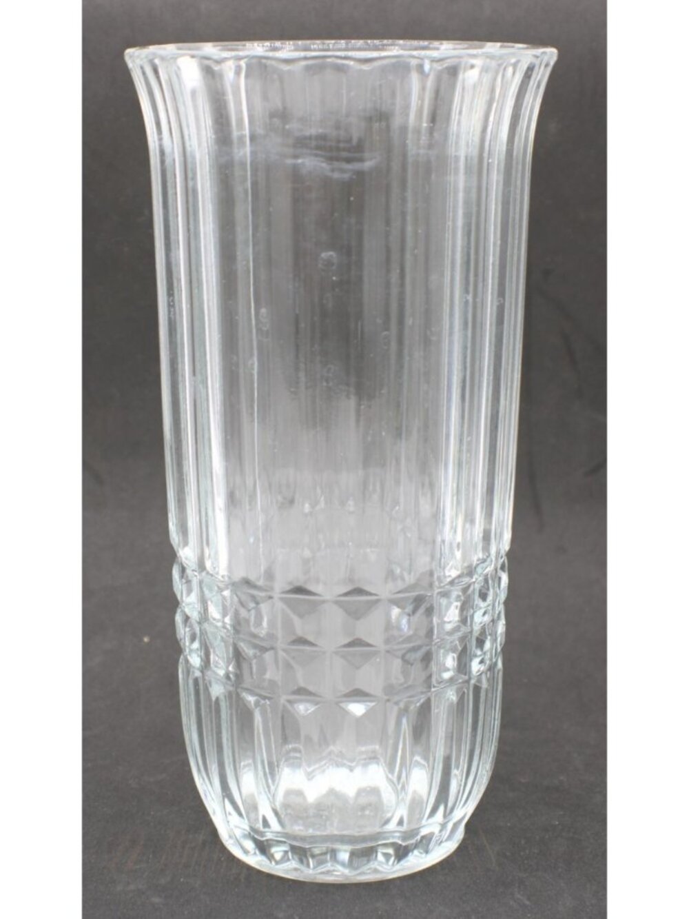 Vintage FTDA Large Clear Glass Vase Diamond & Ribbed Pattern 8" Tall Made In USA